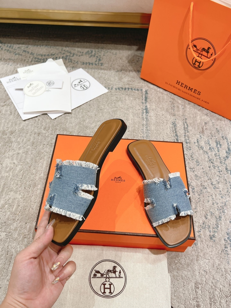 Hermes Slippers